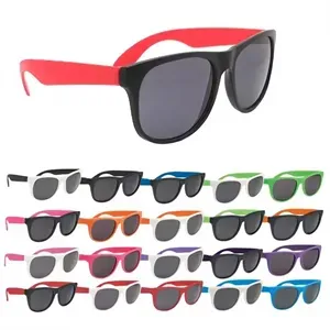 Classic Sunglasses with UV Lens
